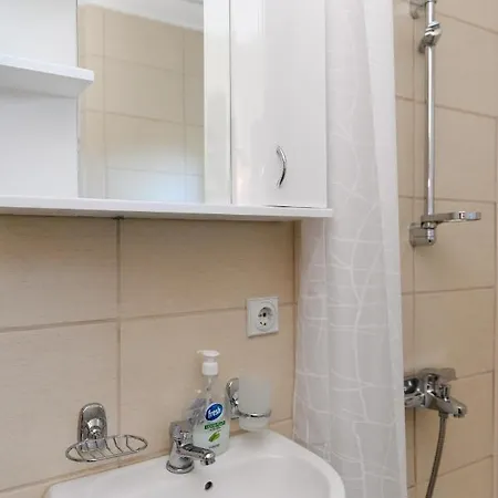 Suza Apartment
